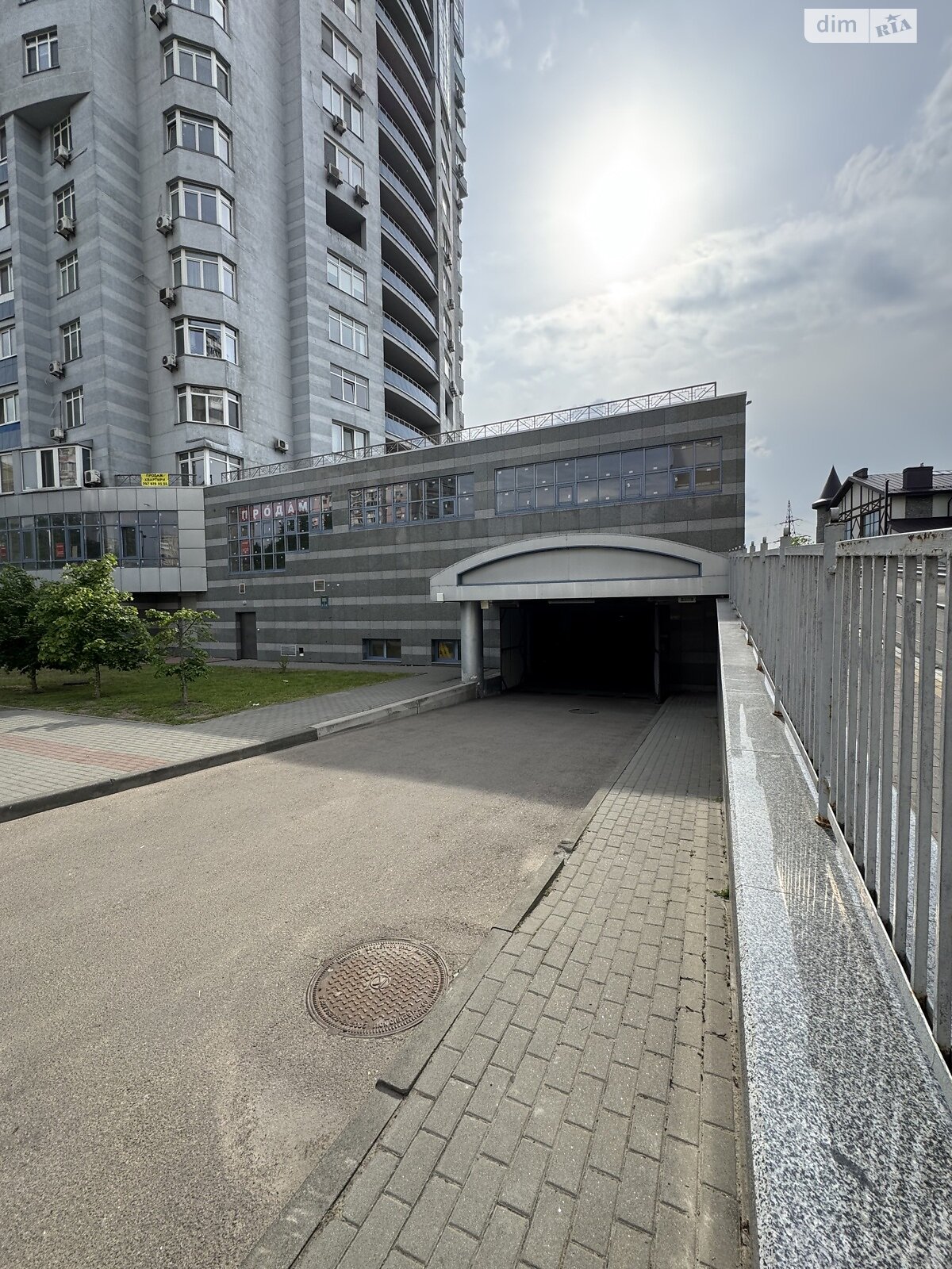 однокімнатна квартира в Києві, район Святошинський, на вул. Миколи Ушакова 1В, кв. 53 в довготривалу оренду помісячно фото 1 однокімнатна квартира в Києві, район Святошинський, на вул. Миколи Ушакова 1В, кв. 53 в довготривалу оренду помісячно фото 1