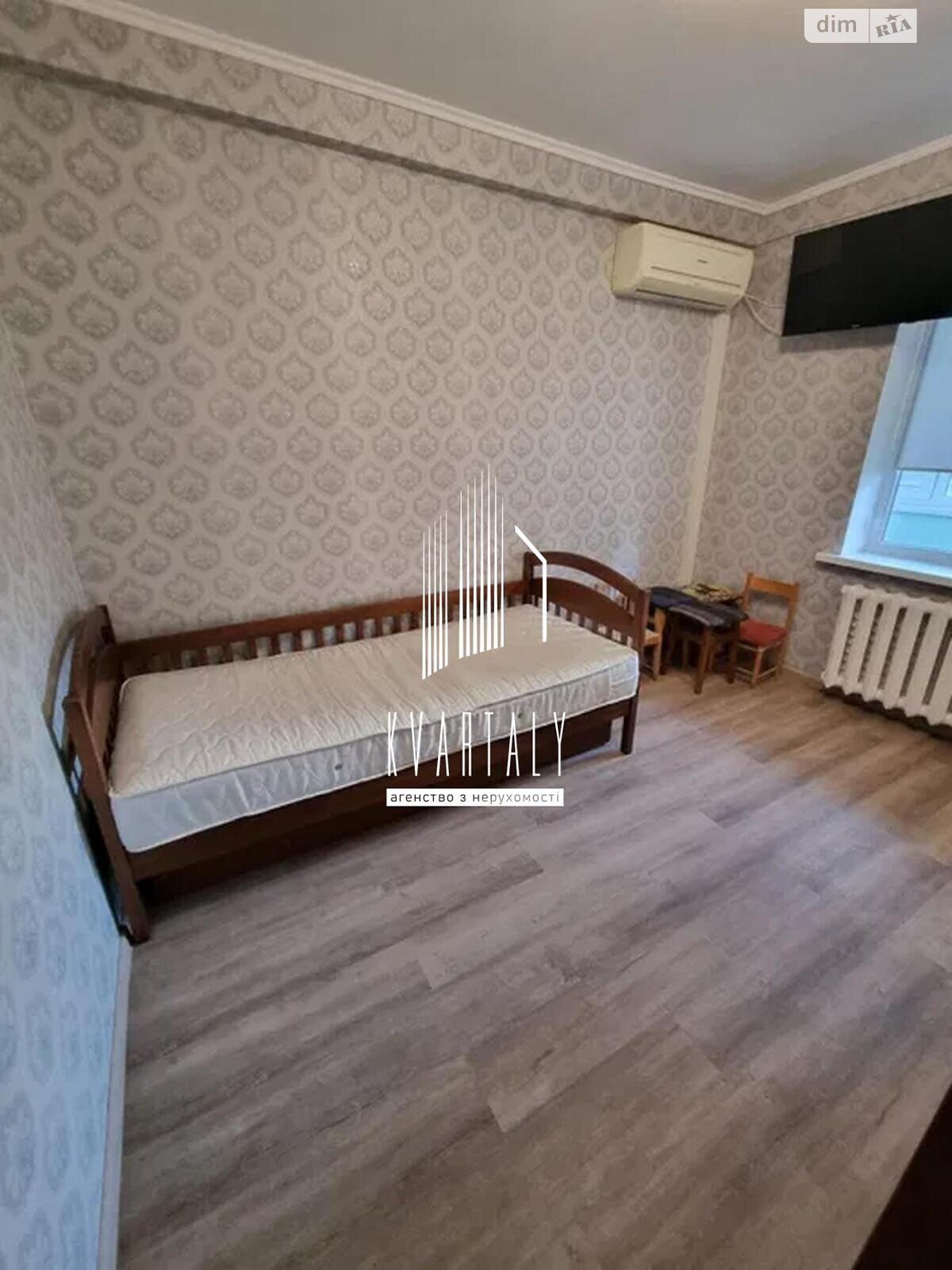 двокімнатна квартира в Києві, район Біличі, на вул. Миколи Ушакова 12 в довготривалу оренду помісячно фото 1 двокімнатна квартира в Києві, район Біличі, на вул. Миколи Ушакова 12 в довготривалу оренду помісячно фото 1