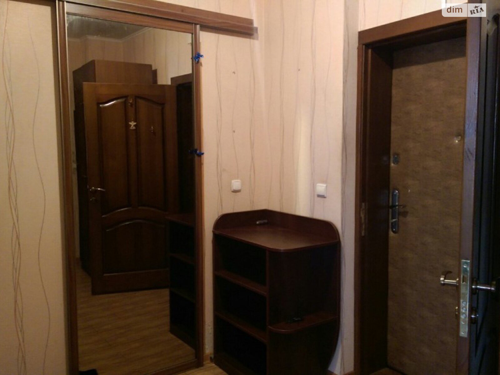 однокімнатна квартира в Києві, район Біличі, на вул. Осіння 33 в довготривалу оренду помісячно фото 1 однокімнатна квартира в Києві, район Біличі, на вул. Осіння 33 в довготривалу оренду помісячно фото 1