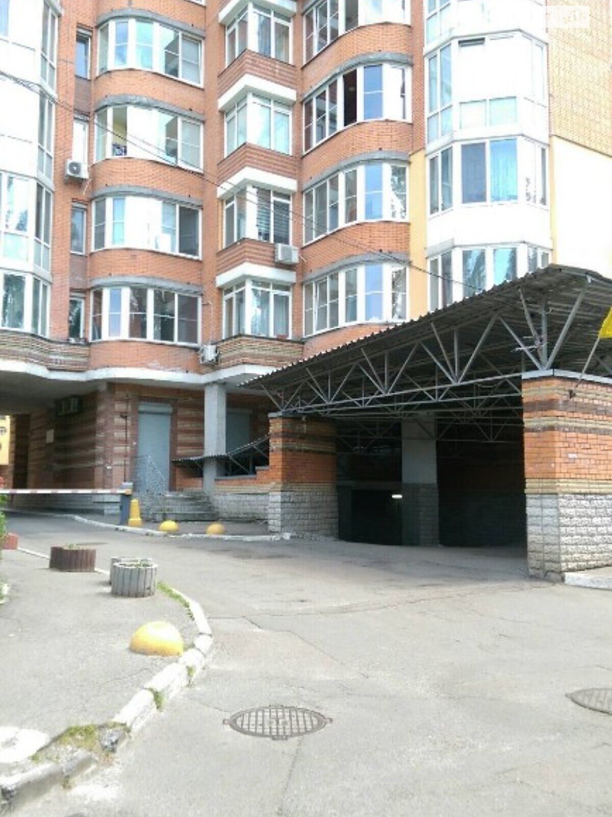 однокімнатна квартира в Києві, район Біличі, на вул. Осіння 33 в довготривалу оренду помісячно фото 1 однокімнатна квартира в Києві, район Біличі, на вул. Осіння 33 в довготривалу оренду помісячно фото 1