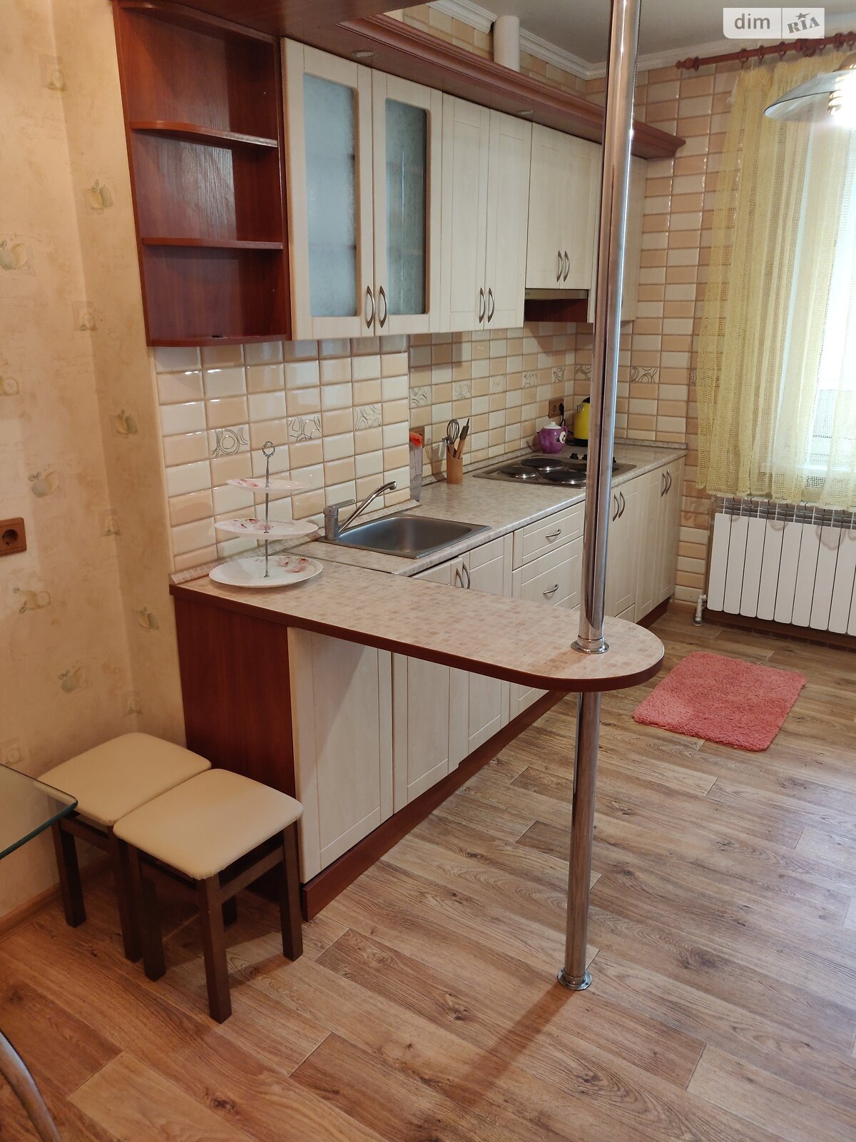 однокімнатна квартира з ремонтом в Києві, район Біличі, на вул. Осіння 33 в довготривалу оренду помісячно фото 1 однокімнатна квартира з ремонтом в Києві, район Біличі, на вул. Осіння 33 в довготривалу оренду помісячно фото 1