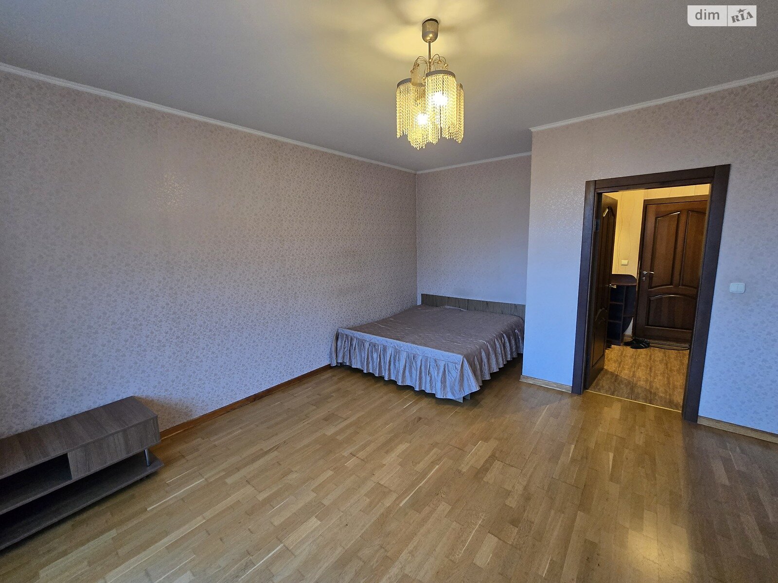 однокімнатна квартира в Києві, район Біличі, на вул. Осіння 33 в довготривалу оренду помісячно фото 1 однокімнатна квартира в Києві, район Біличі, на вул. Осіння 33 в довготривалу оренду помісячно фото 1