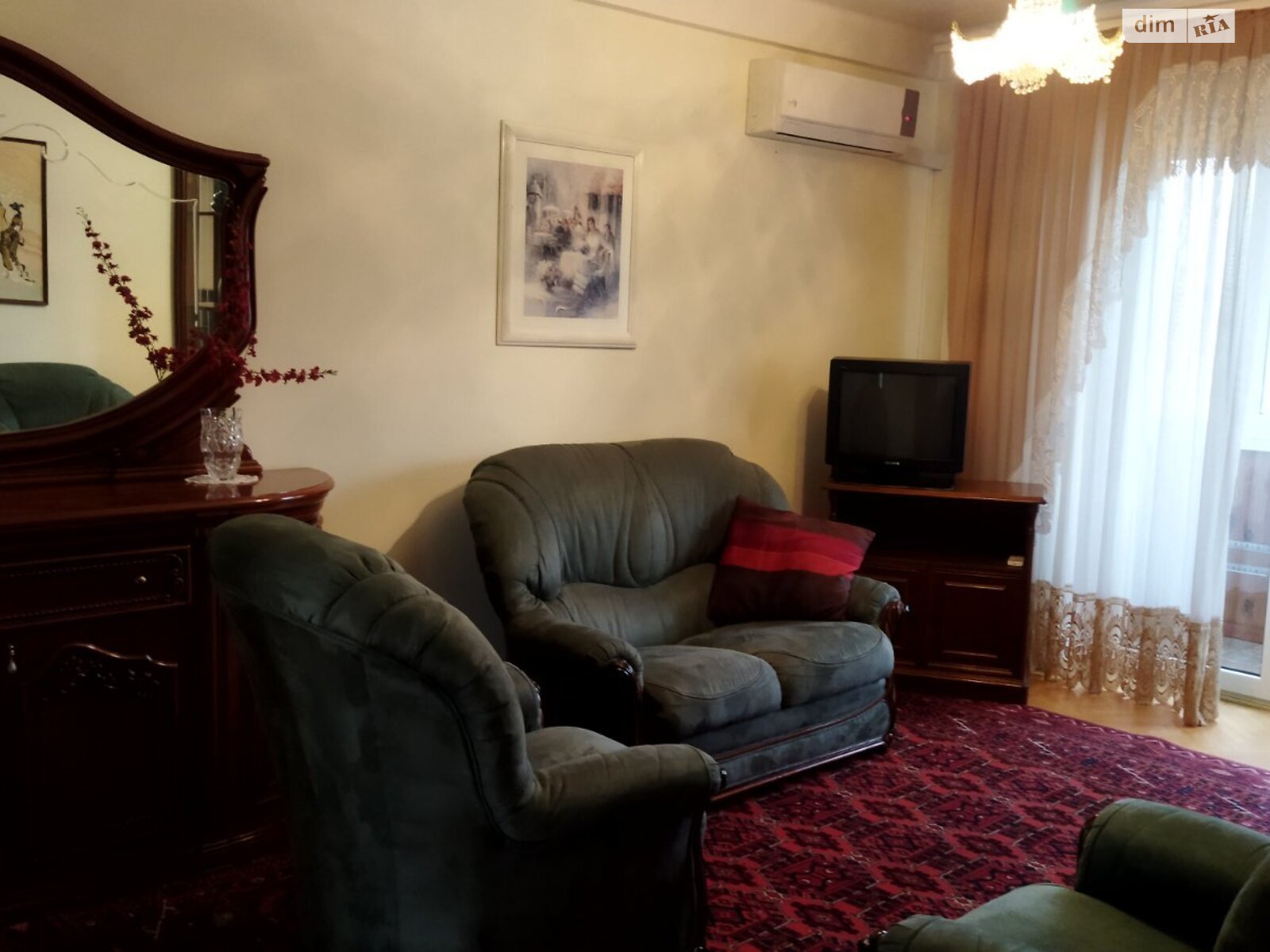 трикімнатна квартира в Києві, район Березняки, на вул. Івана Миколайчука 7 в довготривалу оренду помісячно фото 1 трикімнатна квартира в Києві, район Березняки, на вул. Івана Миколайчука 7 в довготривалу оренду помісячно фото 1