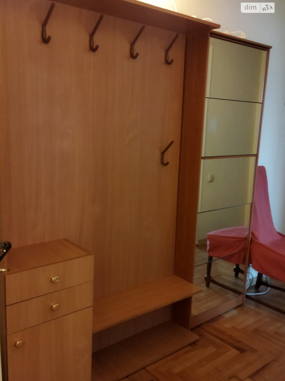 трикімнатна квартира в Києві, район Березняки, на вул. Івана Миколайчука 7 в довготривалу оренду помісячно фото 1 трикімнатна квартира в Києві, район Березняки, на вул. Івана Миколайчука 7 в довготривалу оренду помісячно фото 1
