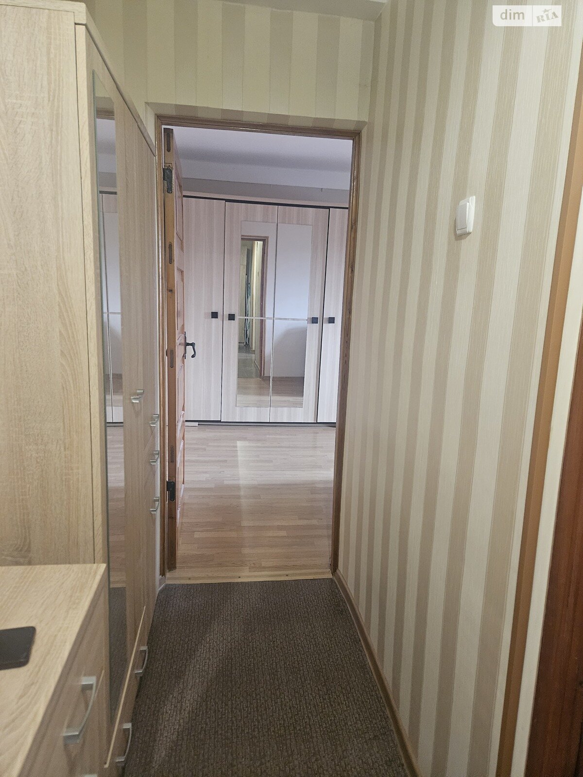 однокомнатная квартира в Киеве, район Березняки, на просп. Павла Тычины 21 в аренду на долгий срок помесячно фото 1 однокомнатная квартира в Киеве, район Березняки, на просп. Павла Тычины 21 в аренду на долгий срок помесячно фото 1