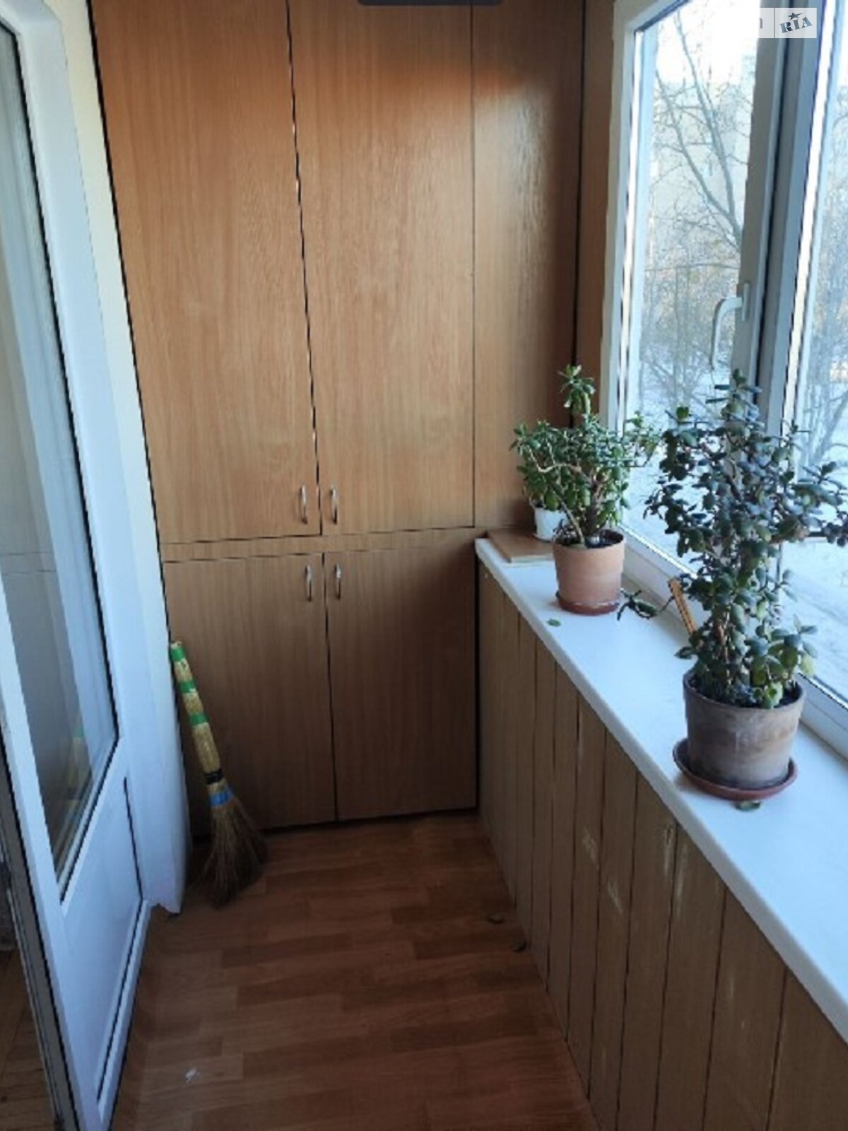 трехкомнатная квартира с ремонтом в Киеве, район Березняки, на просп. Павла Тычины 5А в аренду на долгий срок помесячно фото 1