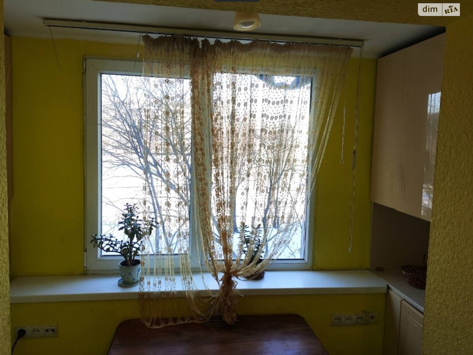 трехкомнатная квартира с ремонтом в Киеве, район Березняки, на просп. Павла Тычины 5А в аренду на долгий срок помесячно фото 1