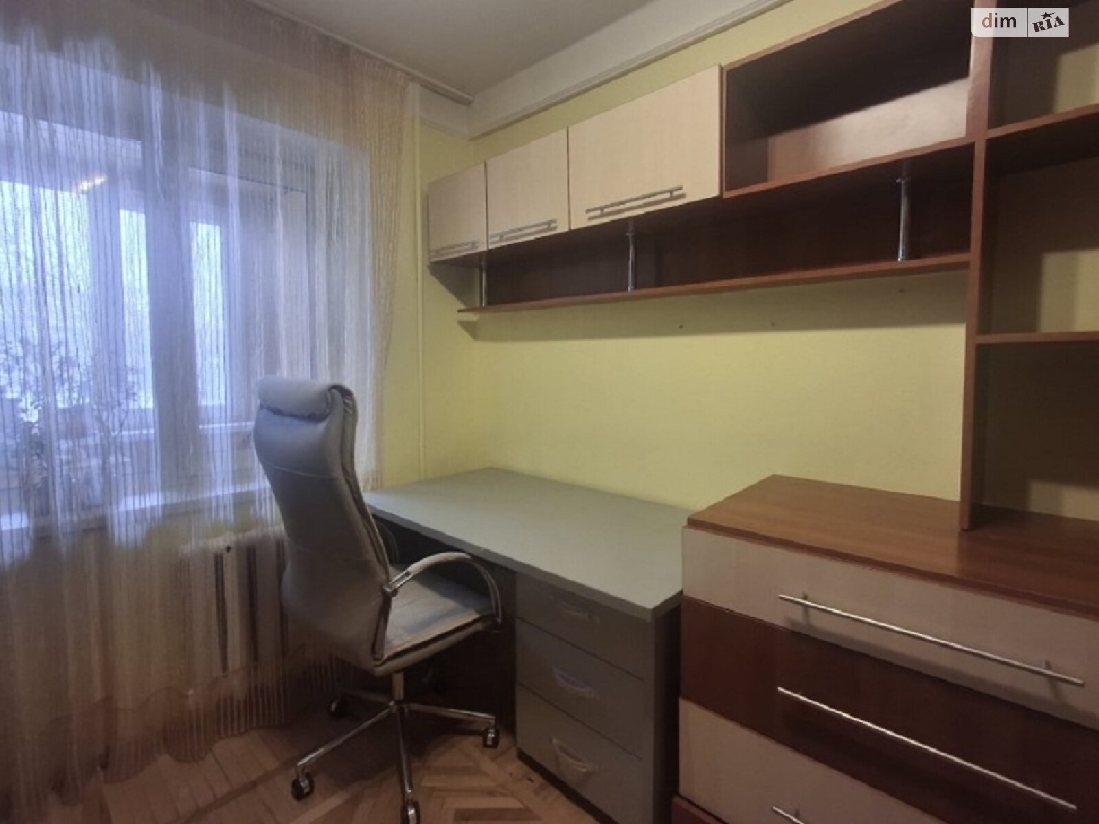 трехкомнатная квартира с ремонтом в Киеве, район Березняки, на просп. Павла Тычины 5А в аренду на долгий срок помесячно фото 1