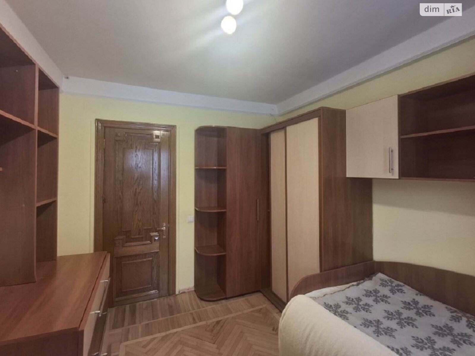 трехкомнатная квартира с ремонтом в Киеве, район Березняки, на просп. Павла Тычины 5А в аренду на долгий срок помесячно фото 1