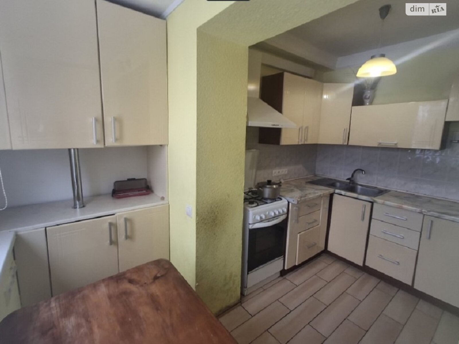 трехкомнатная квартира с ремонтом в Киеве, район Березняки, на просп. Павла Тычины 5А в аренду на долгий срок помесячно фото 1