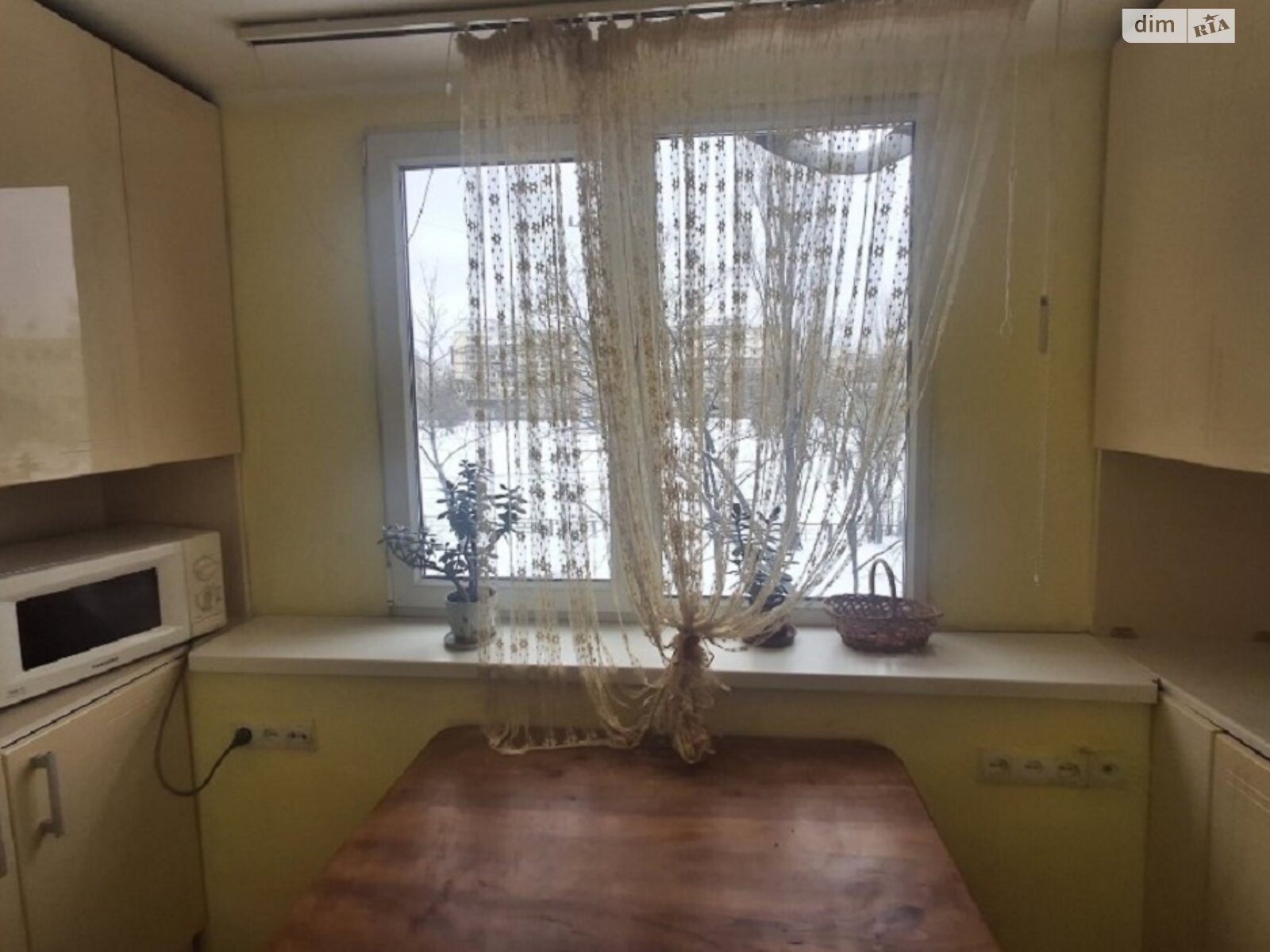 трехкомнатная квартира с ремонтом в Киеве, район Березняки, на просп. Павла Тычины 5А в аренду на долгий срок помесячно фото 1