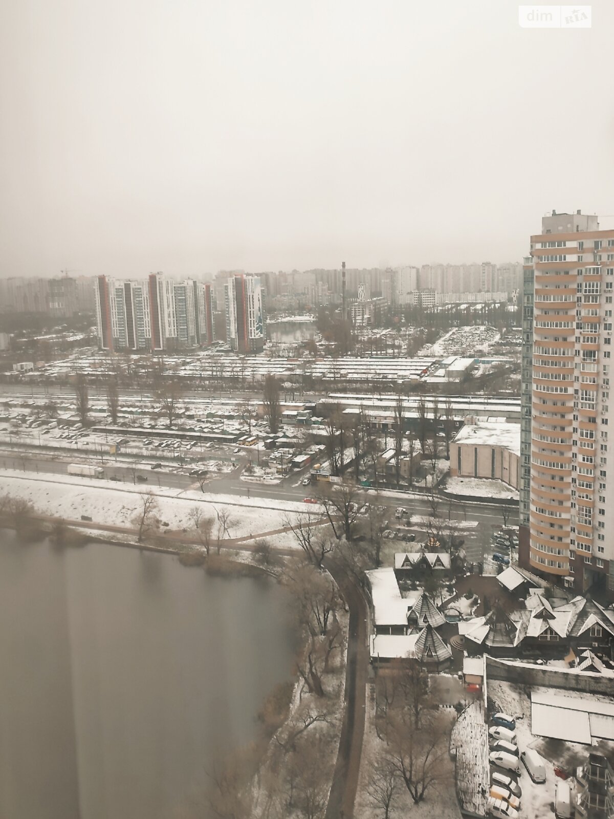 однокомнатная квартира в Киеве, район Березняки, на ул. Юрия Шумского 3Г в аренду на долгий срок помесячно фото 1