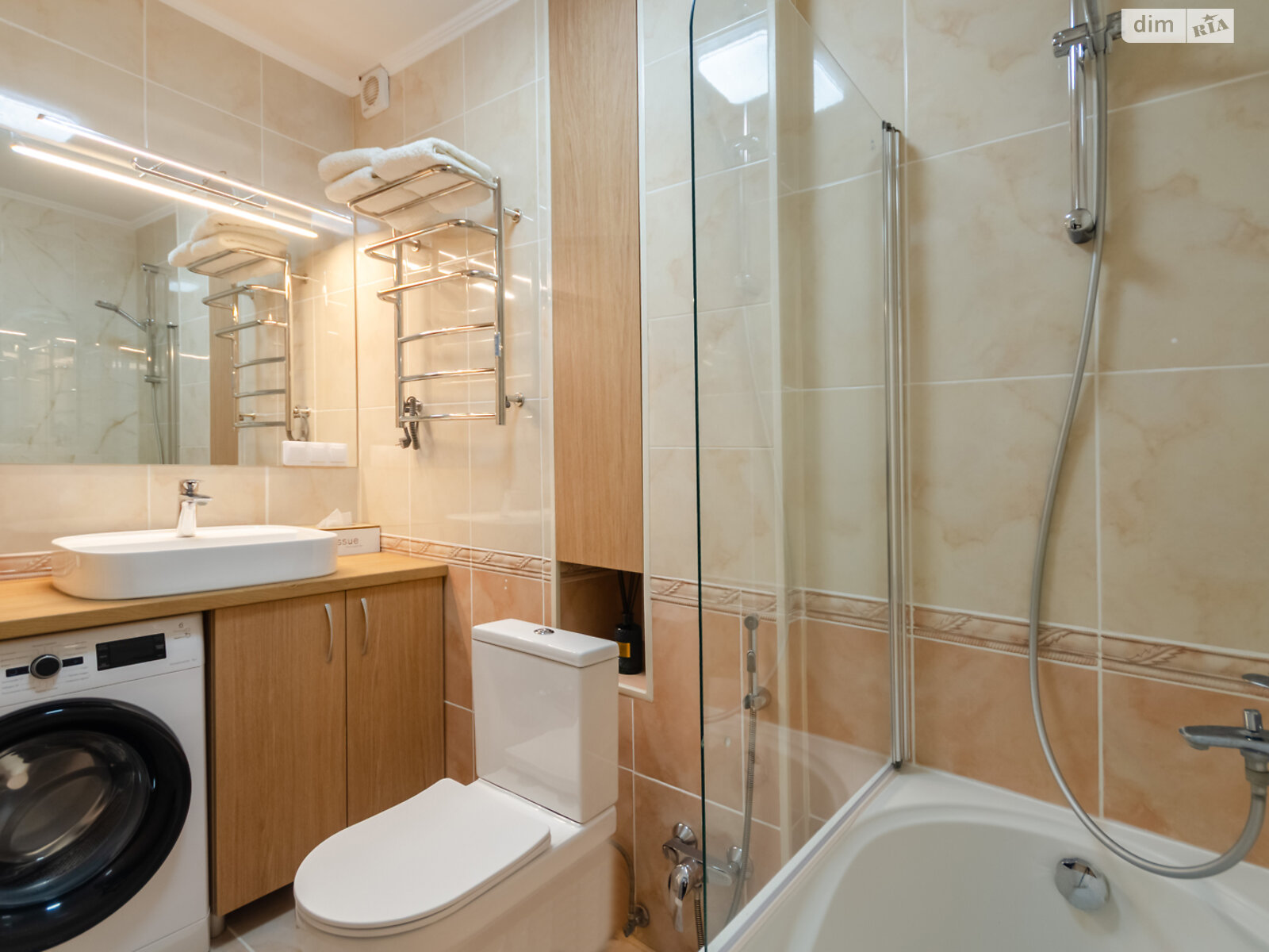 двухкомнатная квартира в Киеве, район Березняки, на ул. Юрия Шумского 1А в аренду на долгий срок помесячно фото 1