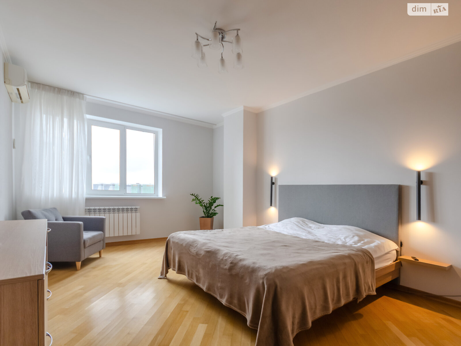 двухкомнатная квартира в Киеве, район Березняки, на ул. Юрия Шумского 1А в аренду на долгий срок помесячно фото 1