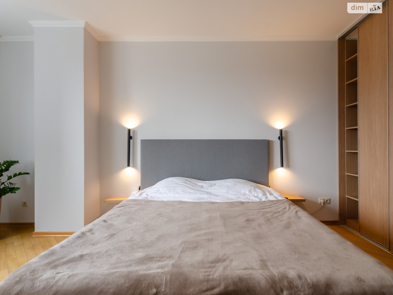 двухкомнатная квартира в Киеве, район Березняки, на ул. Юрия Шумского 1А в аренду на долгий срок помесячно фото 1