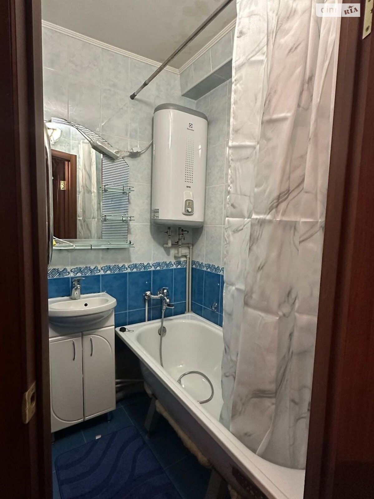 однокімнатна квартира в Києві, район Березняки, на вул. Юрія Шумського 4 в довготривалу оренду помісячно фото 1 однокімнатна квартира в Києві, район Березняки, на вул. Юрія Шумського 4 в довготривалу оренду помісячно фото 1