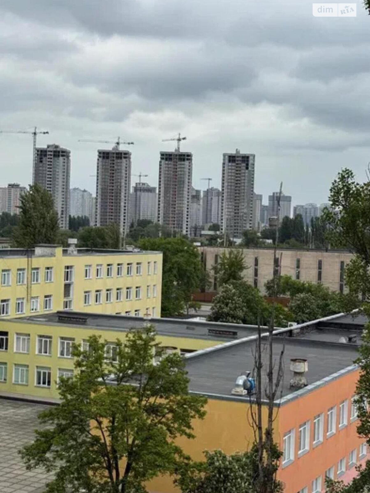 двокімнатна квартира в Києві, район Березняки, на вул. Юрія Шумського 10 в довготривалу оренду помісячно фото 1 двокімнатна квартира в Києві, район Березняки, на вул. Юрія Шумського 10 в довготривалу оренду помісячно фото 1