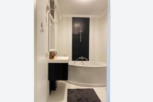 однокомнатная квартира в Киеве, район Березняки, на ул. Юрия Шумского 3Г в аренду на долгий срок помесячно фото 2 однокомнатная квартира в Киеве, район Березняки, на ул. Юрия Шумского 3Г в аренду на долгий срок помесячно фото 2