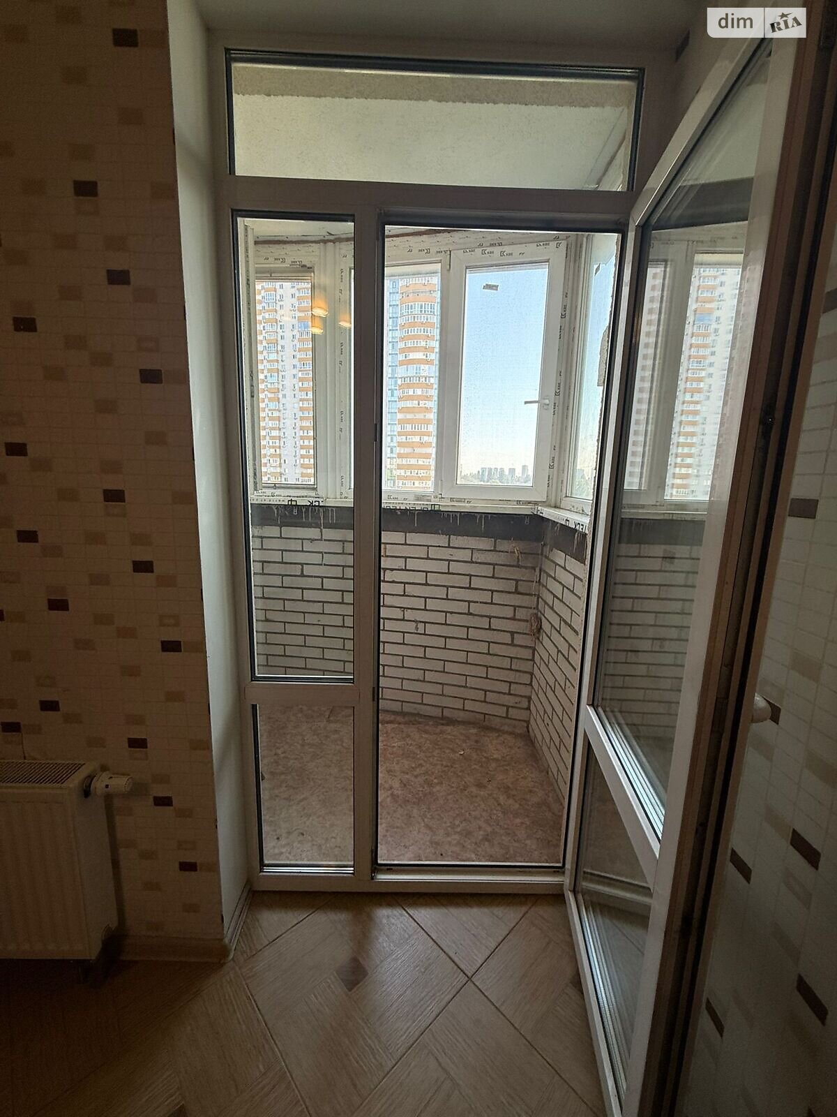 однокомнатная квартира в Киеве, район Березняки, на ул. Юрия Шумского 3Г в аренду на долгий срок помесячно фото 1 однокомнатная квартира в Киеве, район Березняки, на ул. Юрия Шумского 3Г в аренду на долгий срок помесячно фото 1