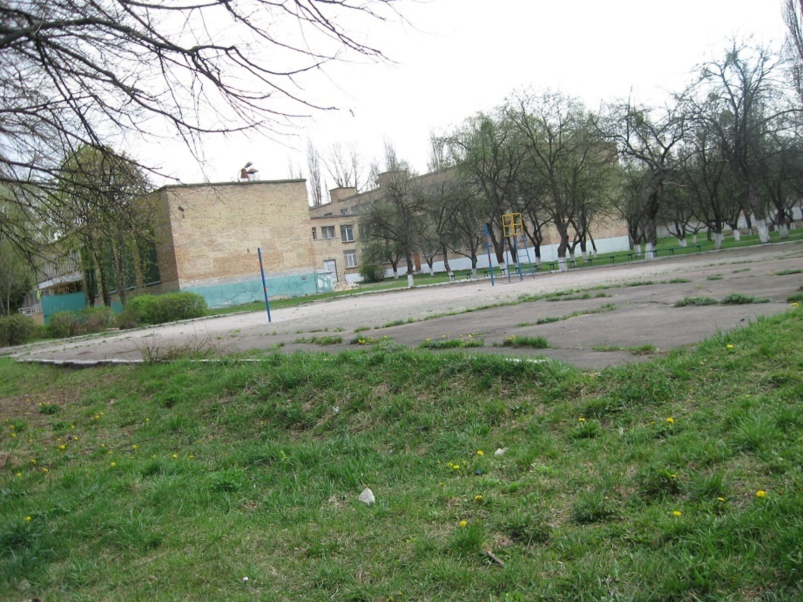 двухкомнатная квартира без мебели в Киеве, район Берковец, на ул. Мрии 17К в аренду на долгий срок помесячно фото 1 двухкомнатная квартира без мебели в Киеве, район Берковец, на ул. Мрии 17К в аренду на долгий срок помесячно фото 1