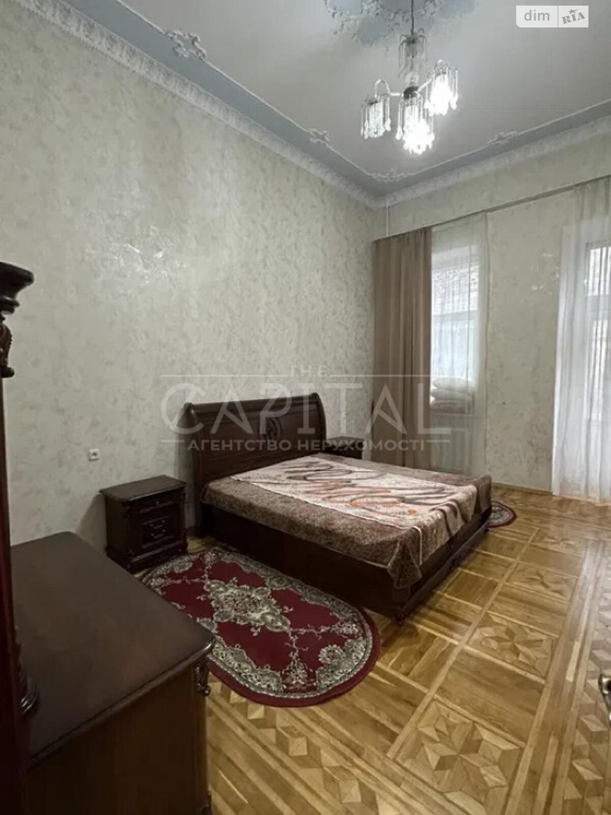 трехкомнатная квартира с мебелью в Киеве, на ул. Большая Житомирская 2 в аренду на долгий срок помесячно фото 1
