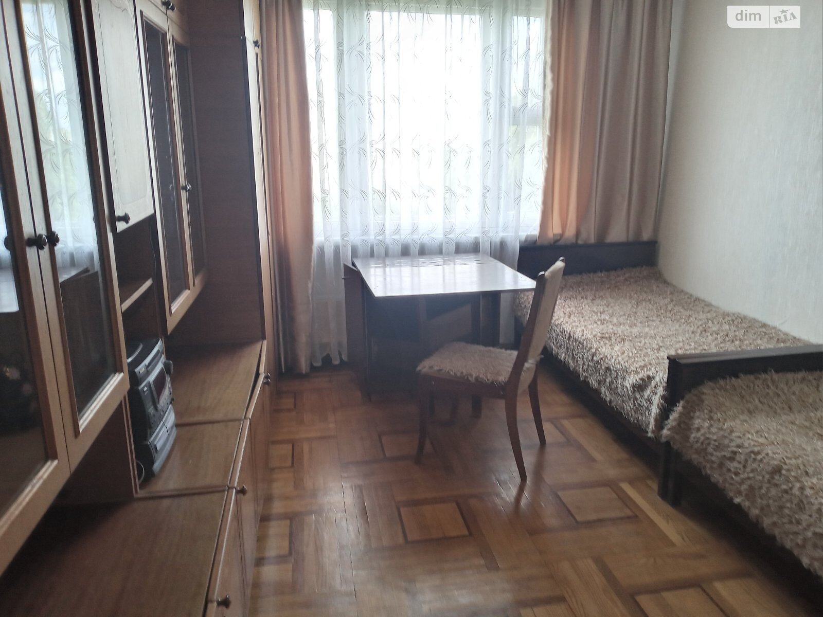 трикімнатна квартира в Києві, район Борщагівка, на просп. Академіка Корольова 2А в довготривалу оренду помісячно фото 1 трикімнатна квартира в Києві, район Борщагівка, на просп. Академіка Корольова 2А в довготривалу оренду помісячно фото 1