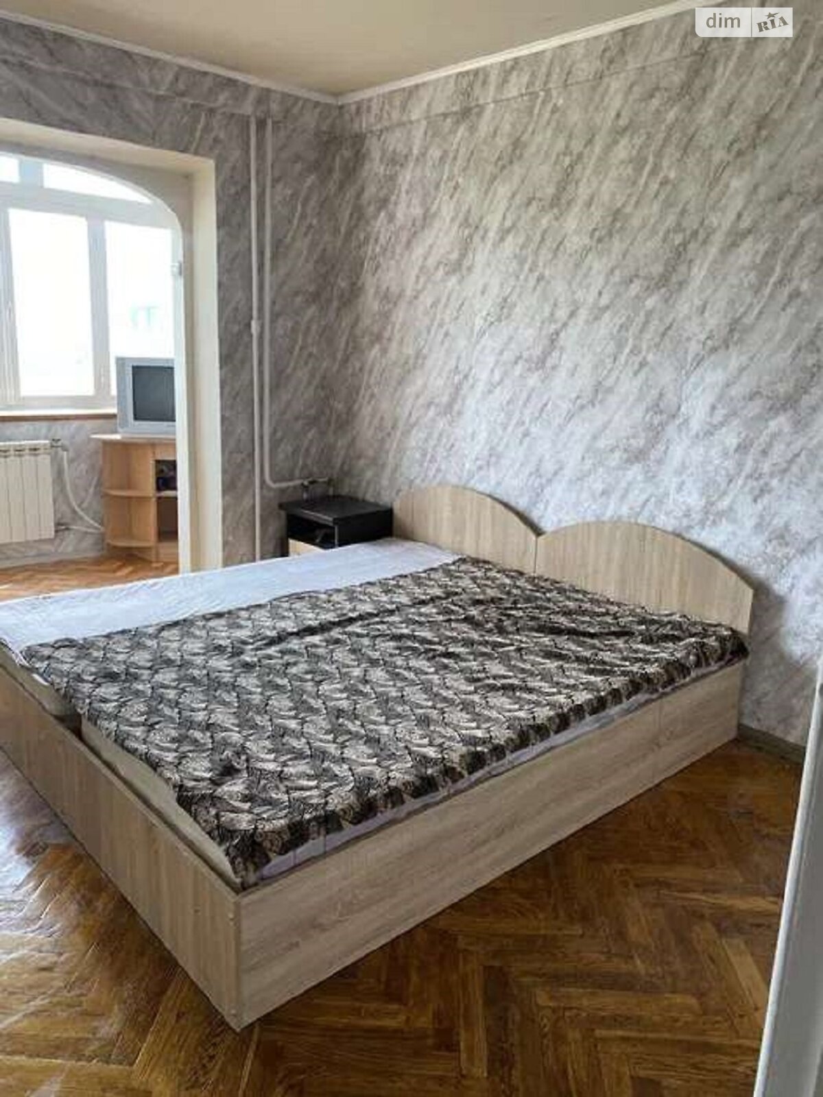 трехкомнатная квартира в Киеве, район Борщаговка, на ул. Жмеринская в аренду на долгий срок помесячно фото 1 трехкомнатная квартира в Киеве, район Борщаговка, на ул. Жмеринская в аренду на долгий срок помесячно фото 1