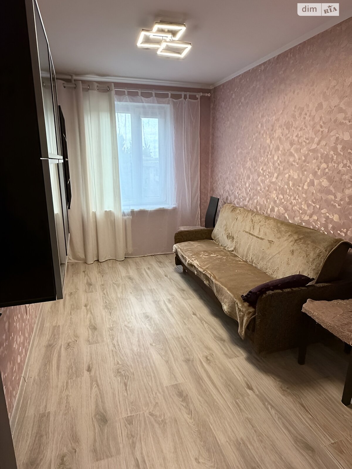 трикімнатна квартира в Києві, район Борщагівка, на просп. Леся Курбаса 4 в довготривалу оренду помісячно фото 1 трикімнатна квартира в Києві, район Борщагівка, на просп. Леся Курбаса 4 в довготривалу оренду помісячно фото 1