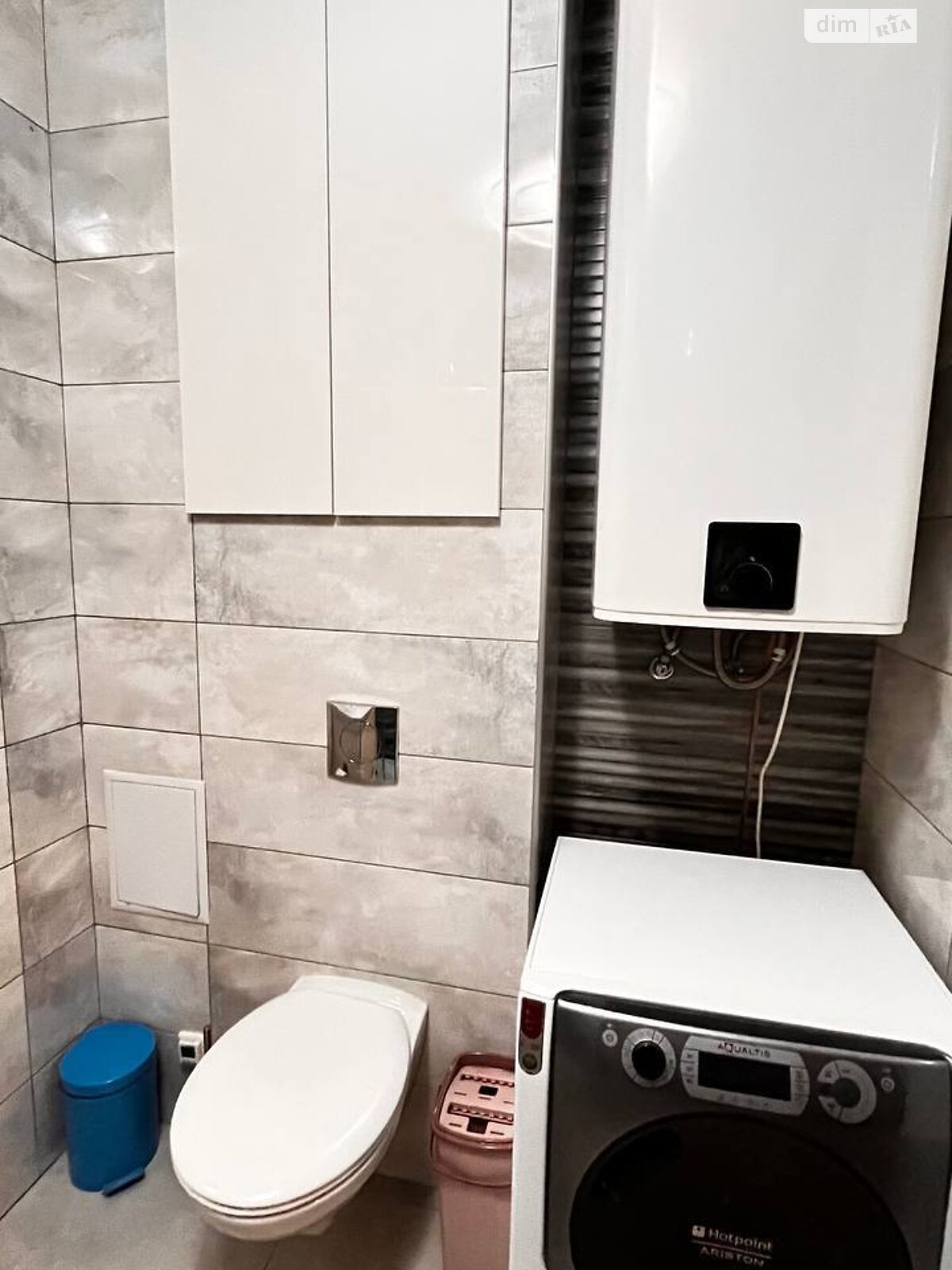 трехкомнатная квартира в Киеве, район Борщаговка, на ул. Семьи Стешенко 7 в аренду на долгий срок помесячно фото 1