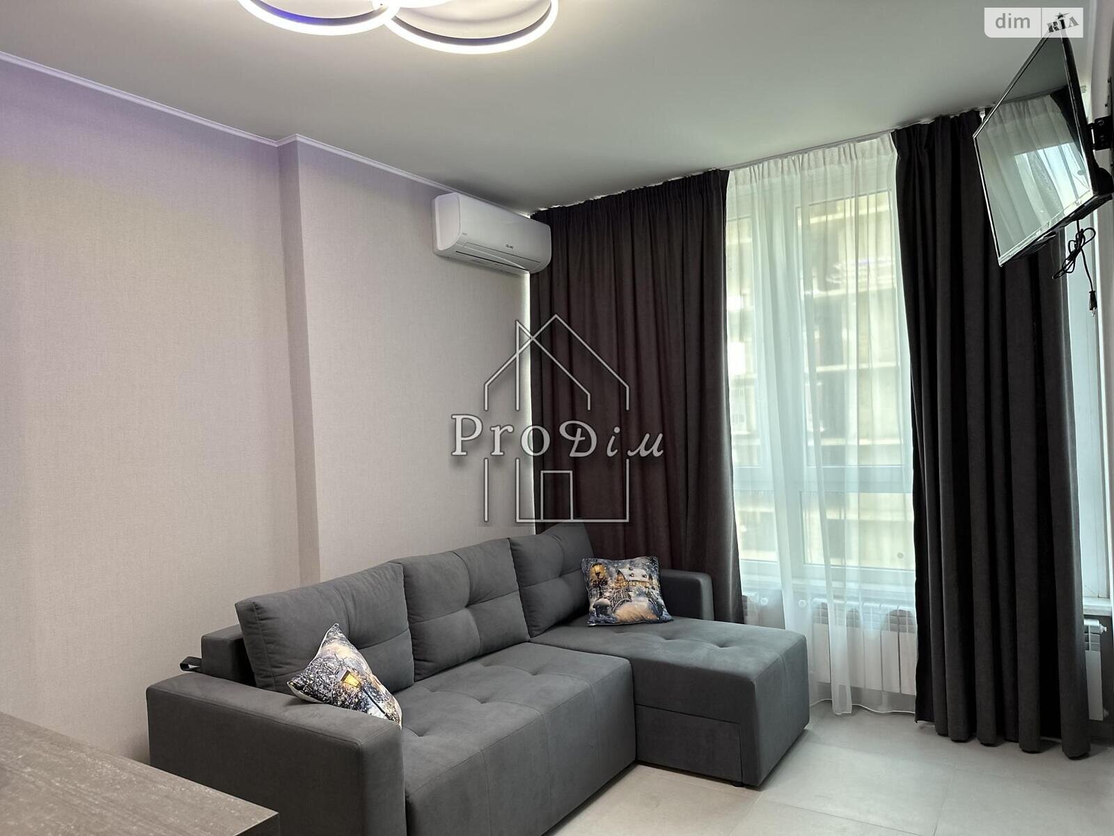 однокомнатная квартира с мебелью в Киеве, район Борщаговка, на ул. Семьи Стешенко 9 в аренду на долгий срок помесячно фото 1