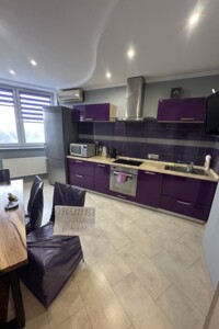 однокомнатная квартира в Киеве, район Борщаговка, на ул. Семьи Стешенко 7 в аренду на долгий срок помесячно фото 2 однокомнатная квартира в Киеве, район Борщаговка, на ул. Семьи Стешенко 7 в аренду на долгий срок помесячно фото 2