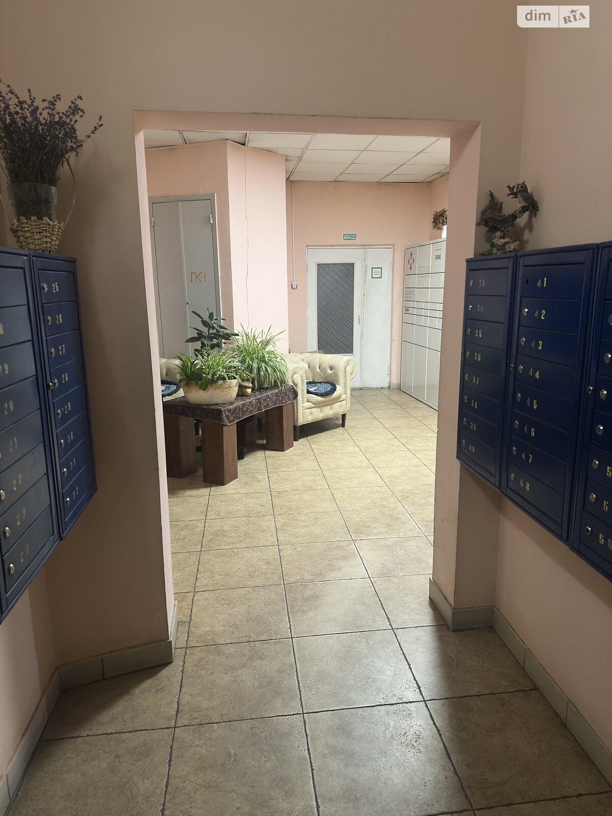 однокомнатная квартира в Киеве, район Борщаговка, на ул. Семьи Стешенко 7 в аренду на долгий срок помесячно фото 1 однокомнатная квартира в Киеве, район Борщаговка, на ул. Семьи Стешенко 7 в аренду на долгий срок помесячно фото 1