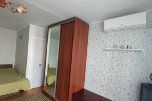 однокімнатна квартира в Києві, район Святошинський, на вул. Симиренка 7А в довготривалу оренду помісячно фото 2