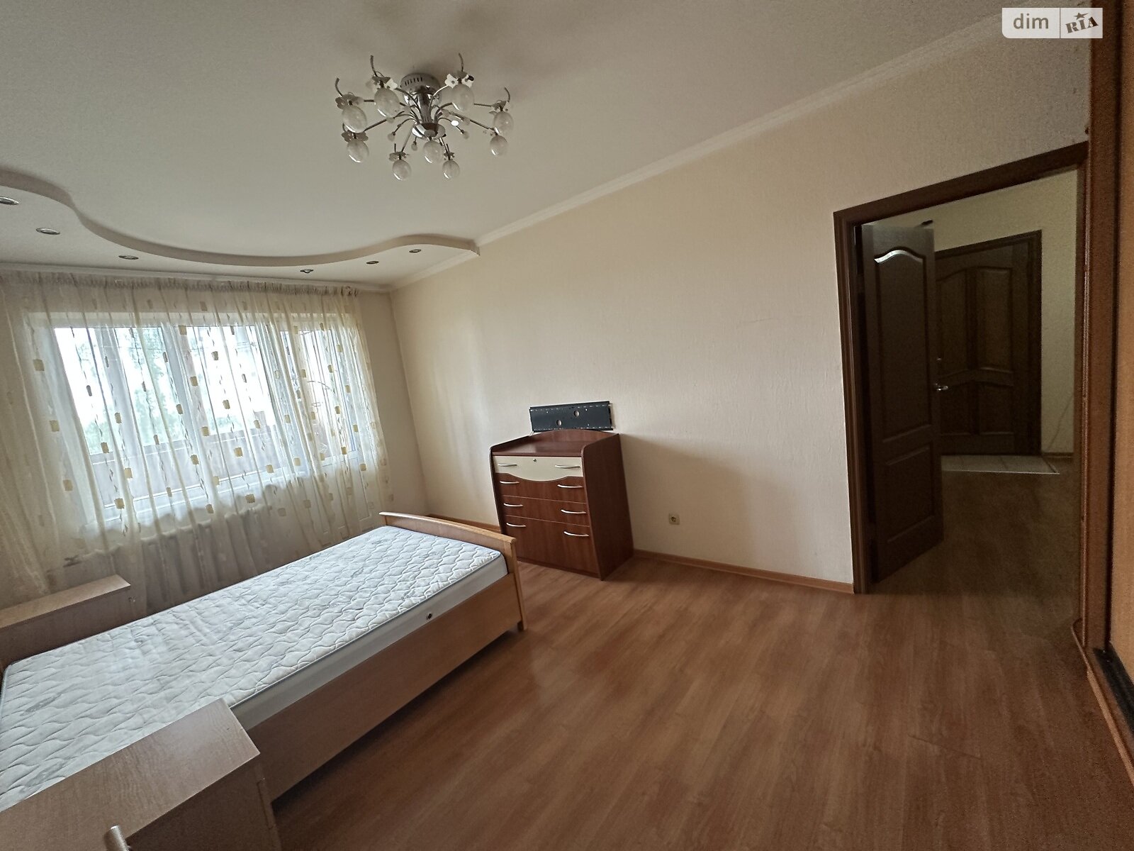 двокімнатна квартира в Києві, район Борщагівка, на вул. Симиренка 34А в довготривалу оренду помісячно фото 1 двокімнатна квартира в Києві, район Борщагівка, на вул. Симиренка 34А в довготривалу оренду помісячно фото 1