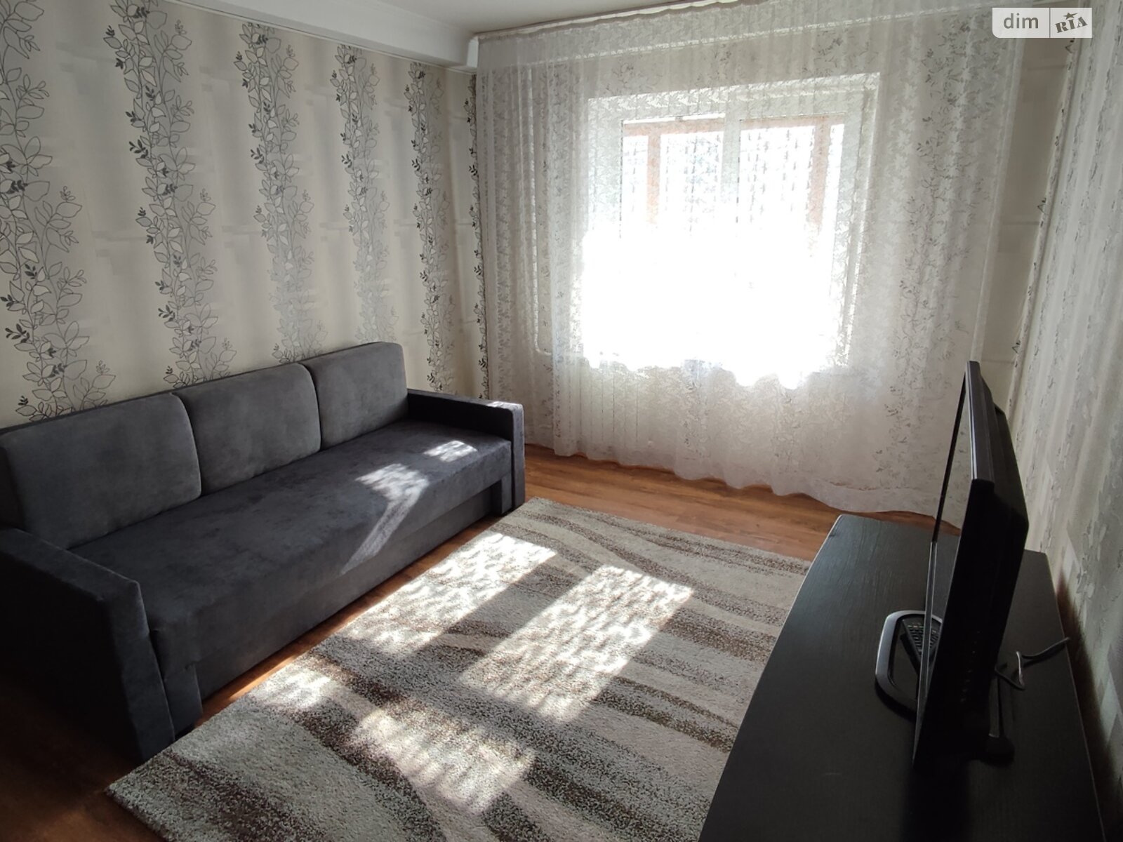 двокімнатна квартира в Києві, район Святошинський, на вул. Якуба Коласа 17 в довготривалу оренду помісячно фото 1 двокімнатна квартира в Києві, район Святошинський, на вул. Якуба Коласа 17 в довготривалу оренду помісячно фото 1