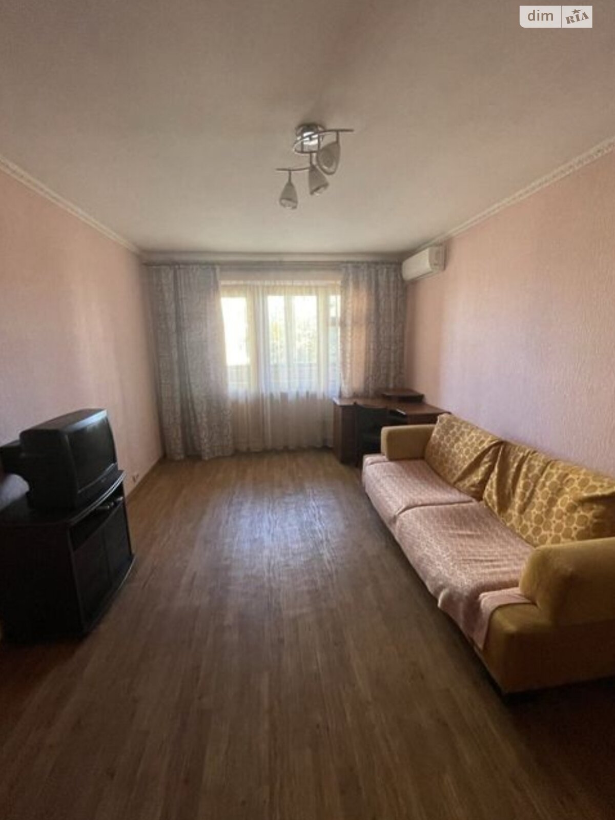 двокімнатна квартира в Києві, район Борщагівка, на вул. Якуба Коласа 23 в довготривалу оренду помісячно фото 1 двокімнатна квартира в Києві, район Борщагівка, на вул. Якуба Коласа 23 в довготривалу оренду помісячно фото 1