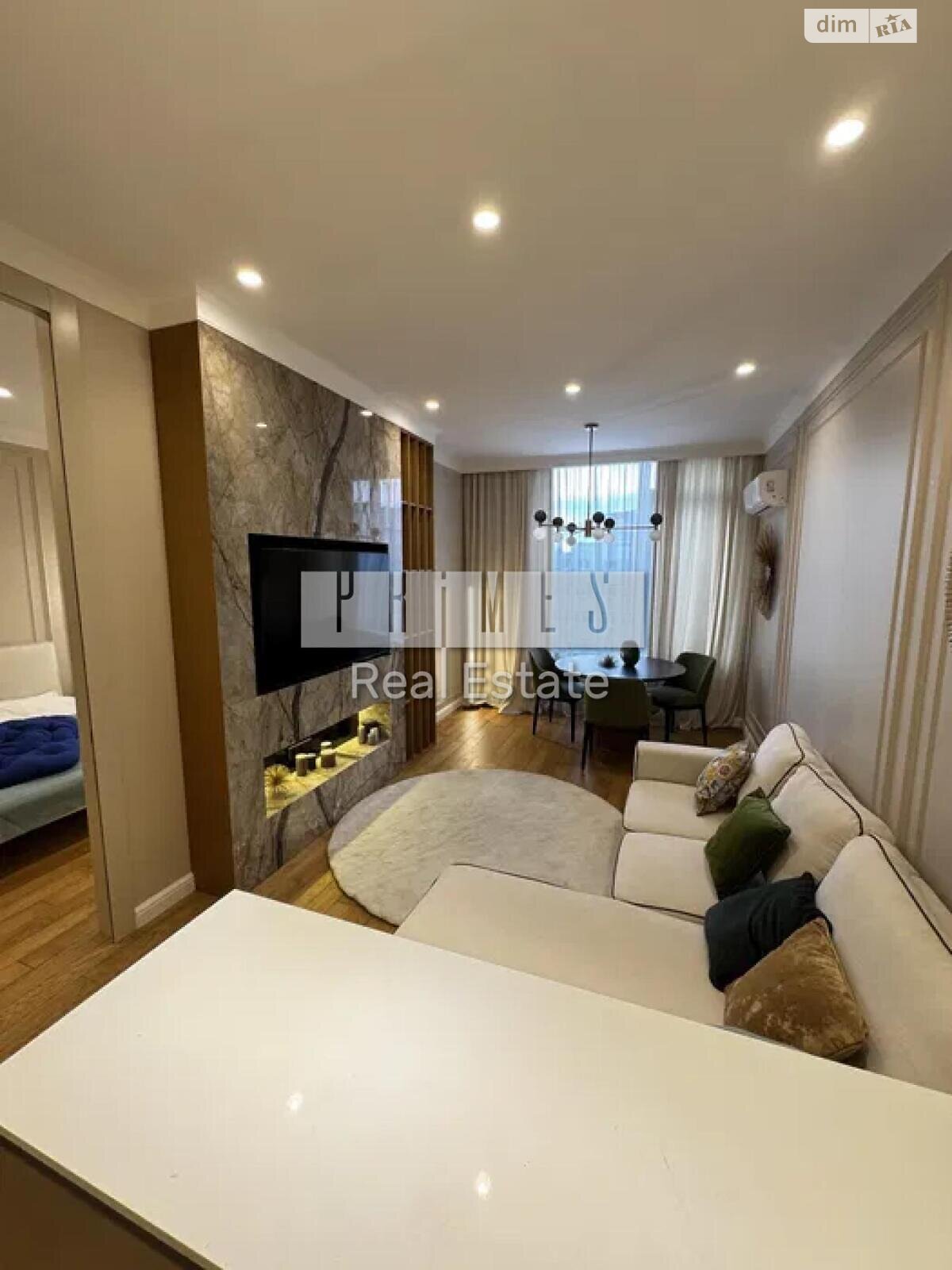 двухкомнатная квартира в Киеве, район Черепанова гора, на ул. Деловая 1/2 в аренду на долгий срок помесячно фото 1