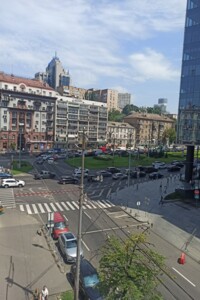 двокімнатна квартира з меблями в Києві, район Черепанова гора, на вул. Еспланадна в довготривалу оренду помісячно фото 2