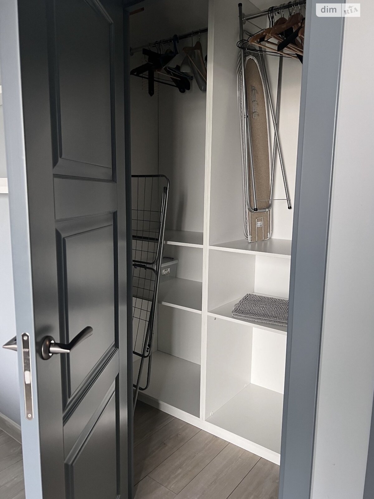 однокомнатная квартира в Киеве, район Черепанова гора, на пер. Лабораторный 7 в аренду на долгий срок помесячно фото 1