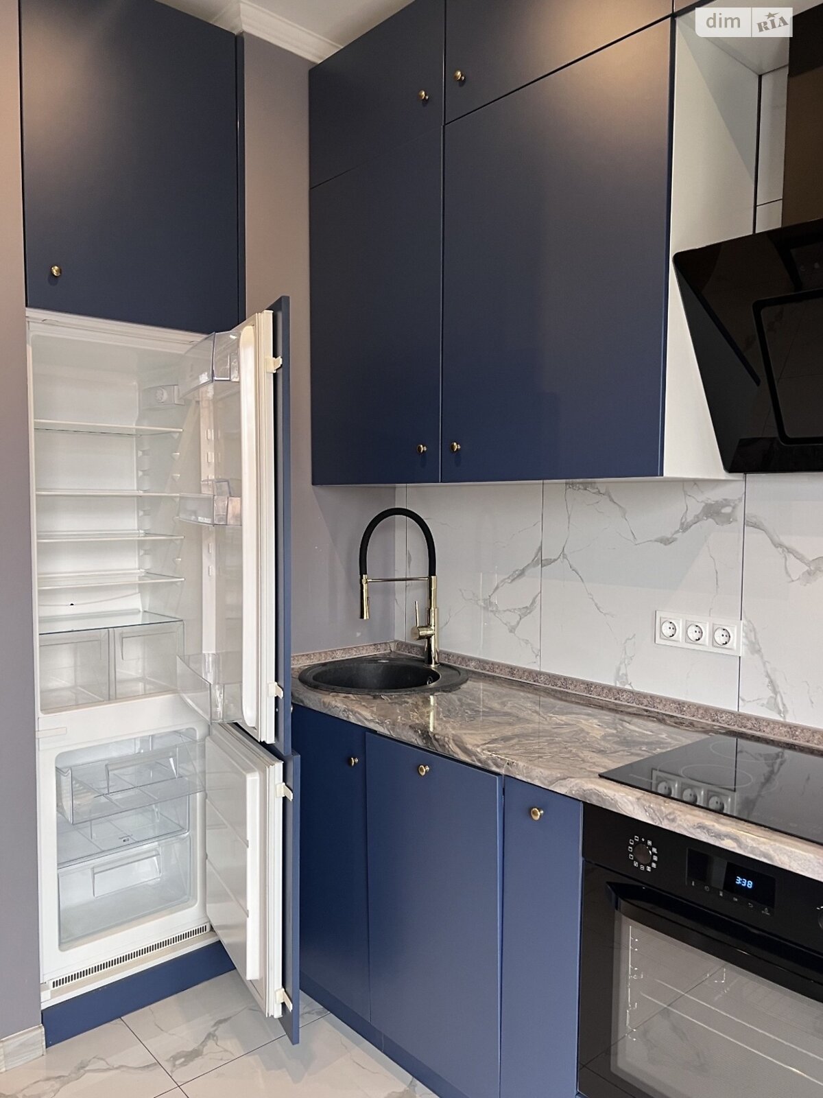 однокомнатная квартира в Киеве, район Черепанова гора, на пер. Лабораторный 7 в аренду на долгий срок помесячно фото 1