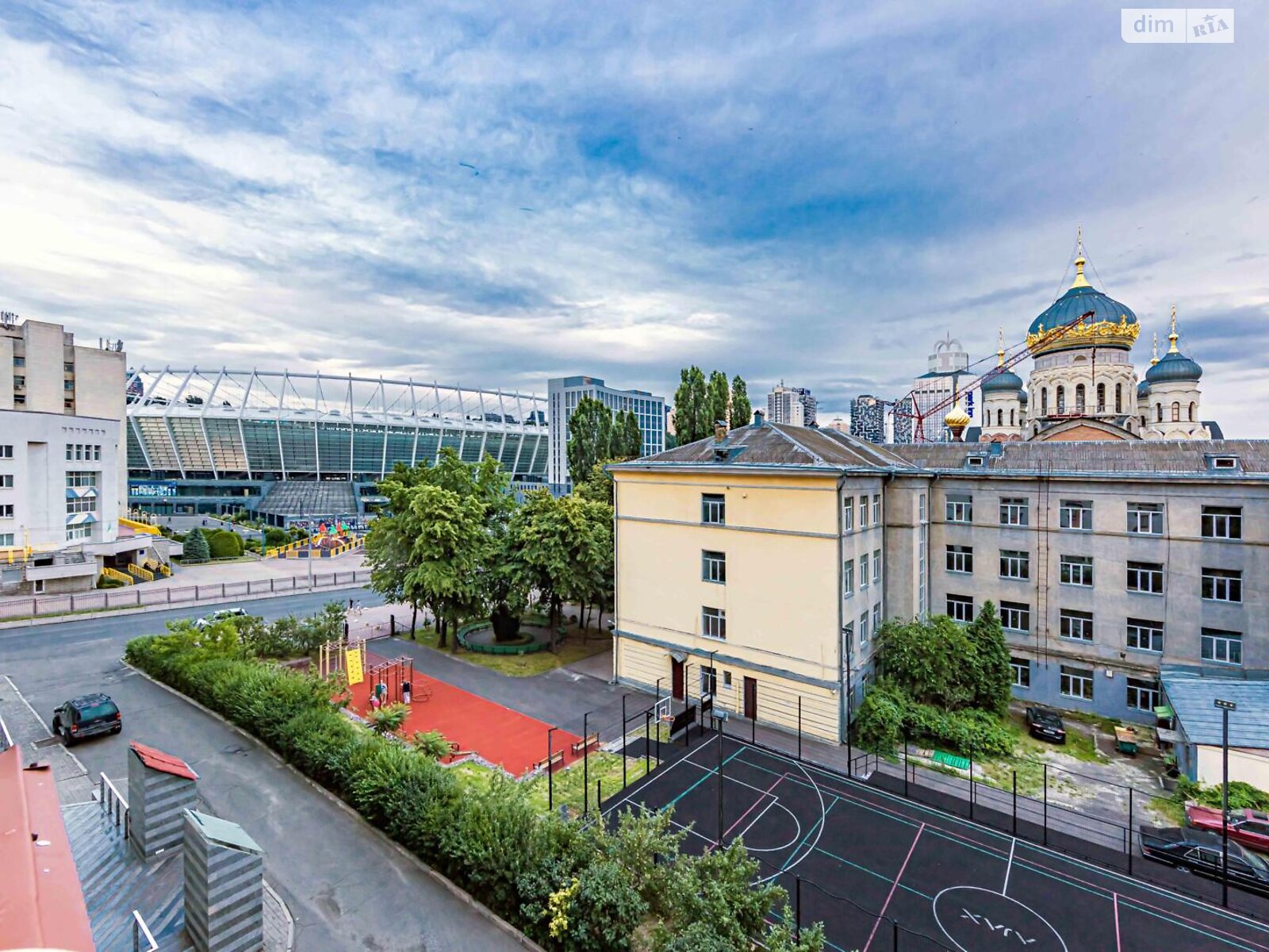 двокімнатна квартира з ремонтом в Києві, район Черепанова гора, на вул. Шота Руставелі 44 в довготривалу оренду помісячно фото 1 двокімнатна квартира з ремонтом в Києві, район Черепанова гора, на вул. Шота Руставелі 44 в довготривалу оренду помісячно фото 1