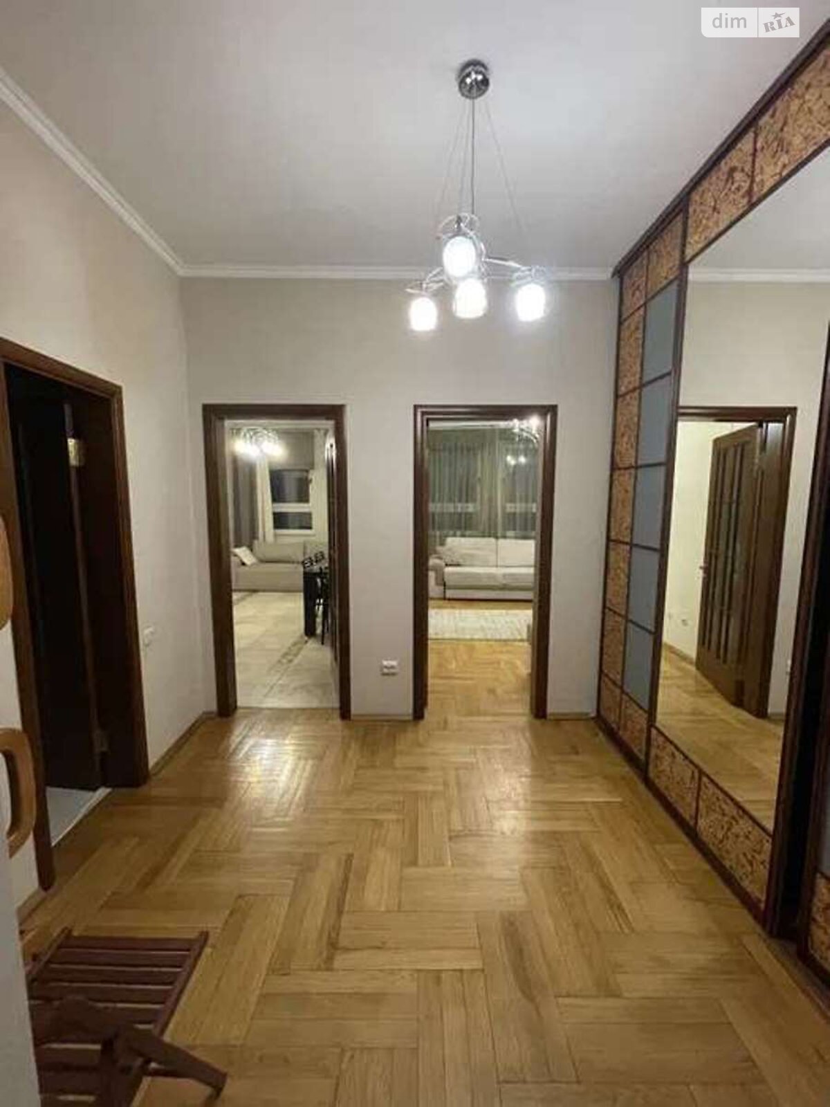 однокімнатна квартира в Києві, район Черепанова гора, на вул. Шота Руставелі 44 в довготривалу оренду помісячно фото 1 однокімнатна квартира в Києві, район Черепанова гора, на вул. Шота Руставелі 44 в довготривалу оренду помісячно фото 1