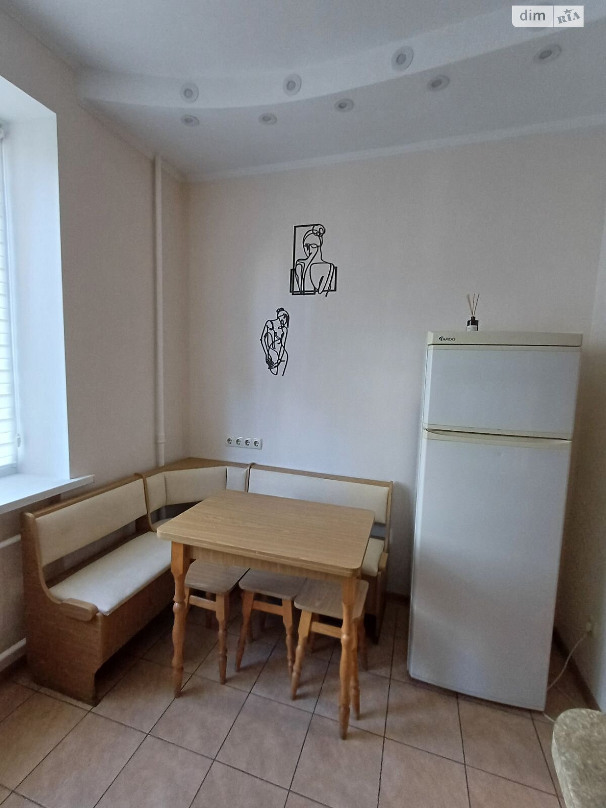 однокімнатна квартира в Києві, район Черепанова гора, на вул. Шота Руставелі 26 в довготривалу оренду помісячно фото 1 однокімнатна квартира в Києві, район Черепанова гора, на вул. Шота Руставелі 26 в довготривалу оренду помісячно фото 1