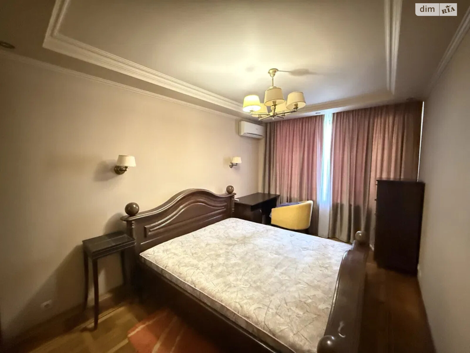 трикімнатна квартира в Києві, район Черепанова гора, на вул. Василя Тютюнника 22/26 в довготривалу оренду помісячно фото 1 трикімнатна квартира в Києві, район Черепанова гора, на вул. Василя Тютюнника 22/26 в довготривалу оренду помісячно фото 1