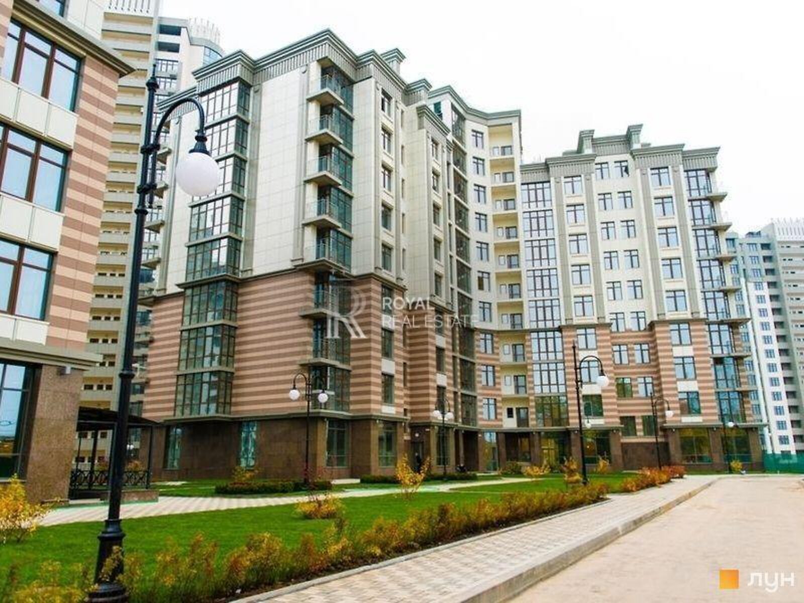 трикімнатна квартира в Києві, район Чорна Гора, на вул. Андрія Верхогляда 11В в довготривалу оренду помісячно фото 1 трикімнатна квартира в Києві, район Чорна Гора, на вул. Андрія Верхогляда 11В в довготривалу оренду помісячно фото 1