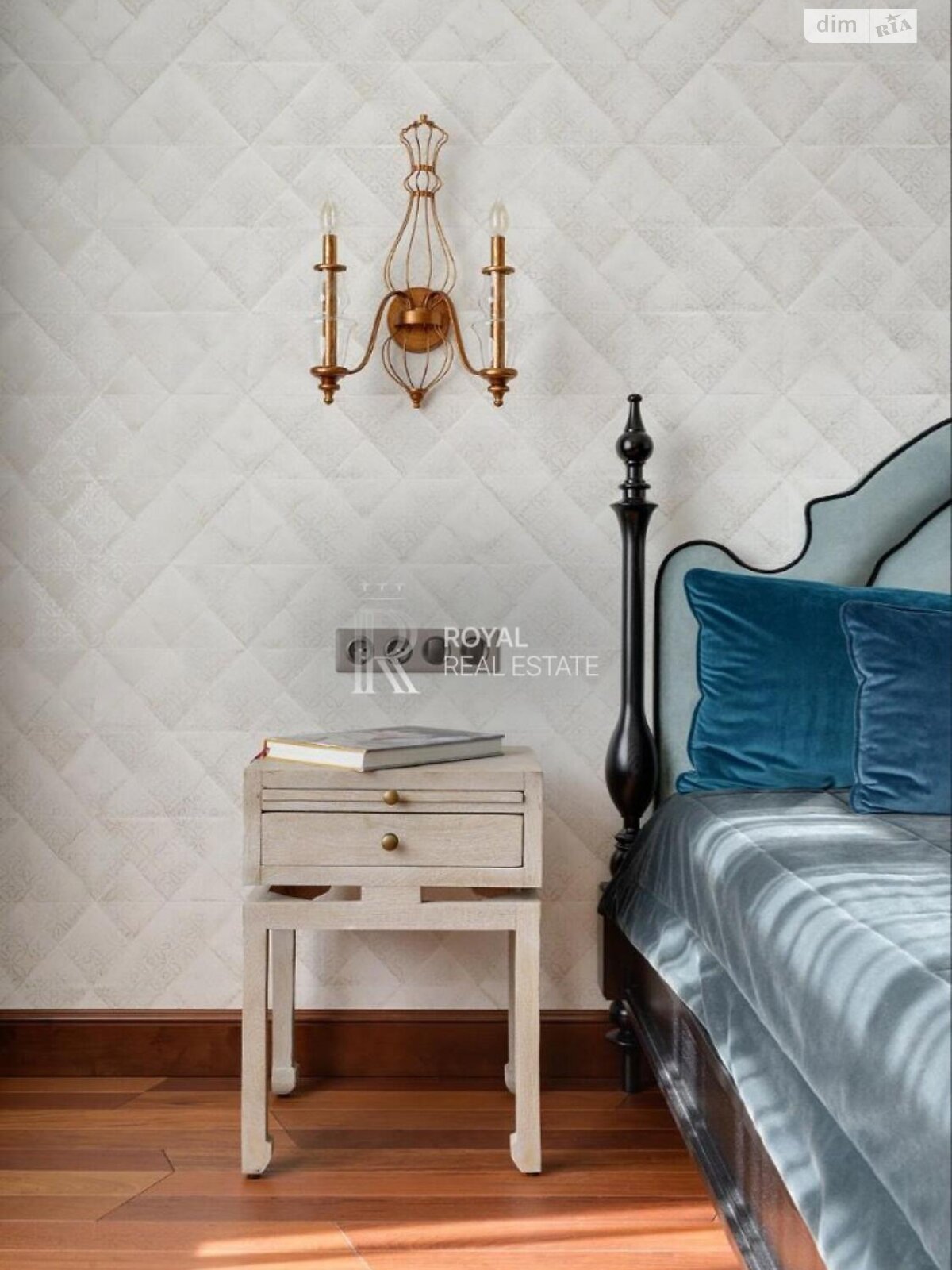 четырехкомнатная квартира в Киеве, район Печерский, на ул. Андрея Верхогляда 7 в аренду на долгий срок помесячно фото 1