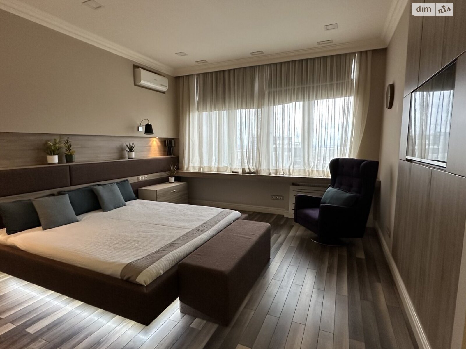 двухкомнатная квартира в Киеве, район Черная Гора, на ул. Андрея Верхогляда 9, кв. 200 в аренду на долгий срок помесячно фото 1