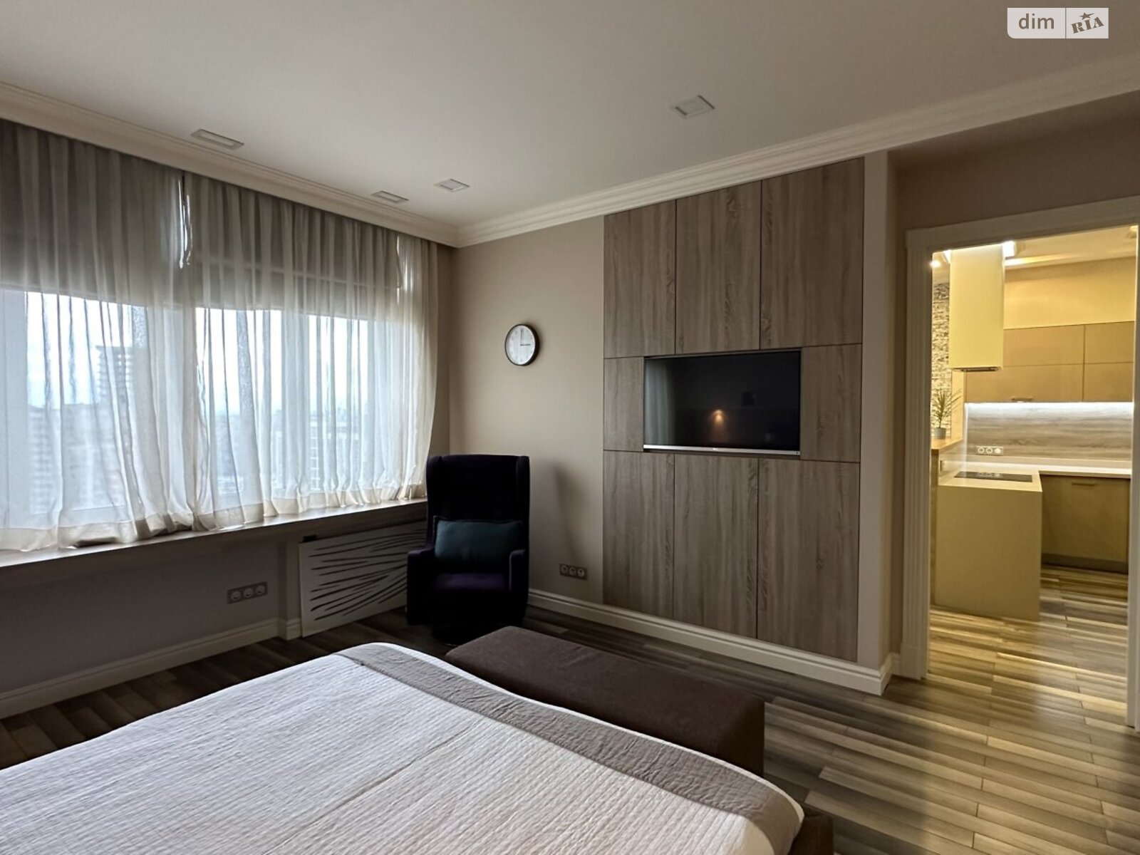 двухкомнатная квартира в Киеве, район Черная Гора, на ул. Андрея Верхогляда 9, кв. 200 в аренду на долгий срок помесячно фото 1