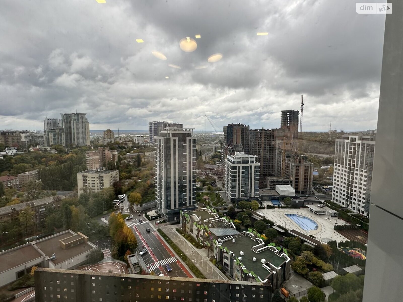 двухкомнатная квартира в Киеве, район Черная Гора, на ул. Андрея Верхогляда 9, кв. 200 в аренду на долгий срок помесячно фото 1