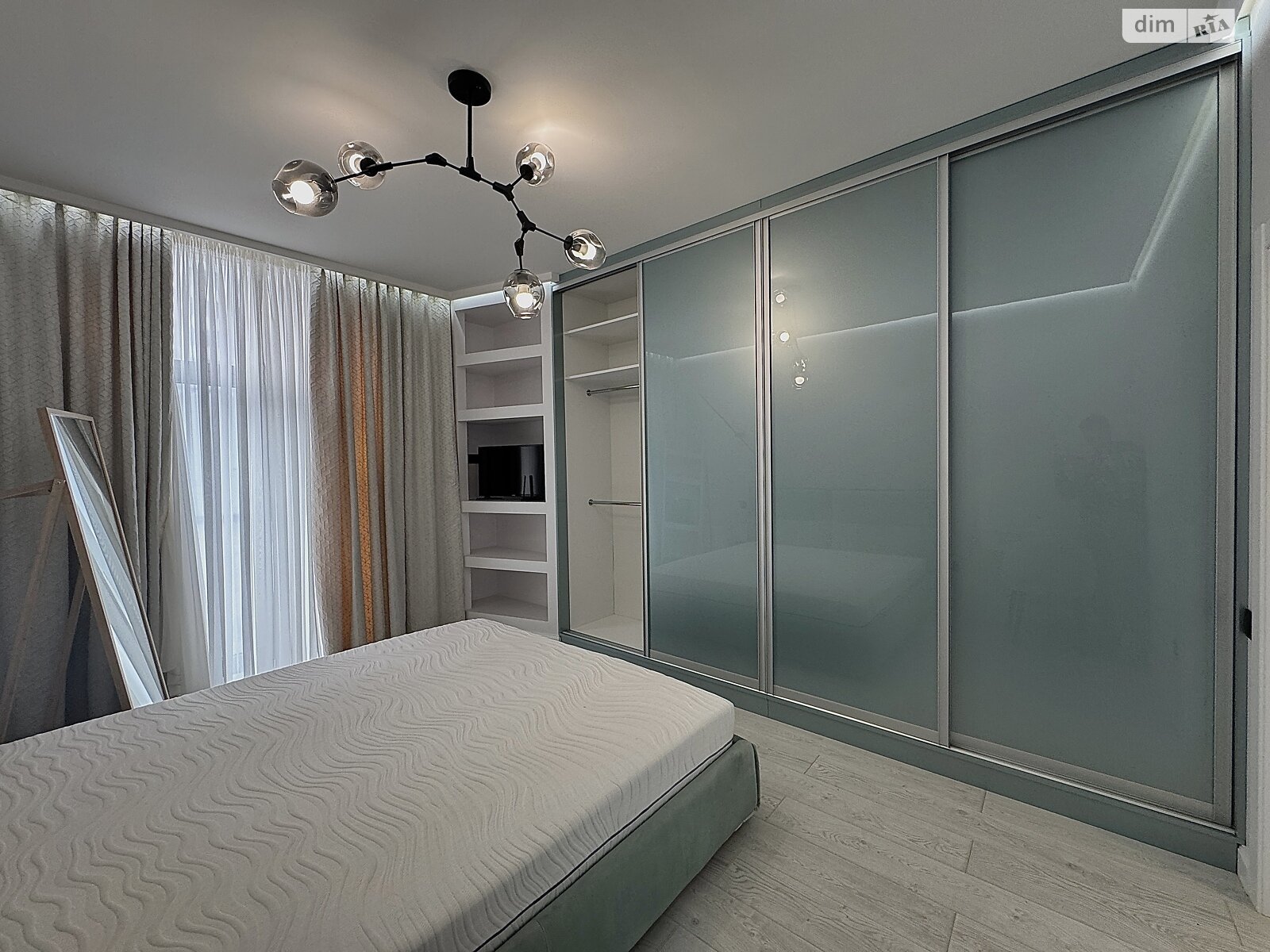 однокомнатная квартира в Киеве, район Черная Гора, на ул. Андрея Верхогляда в аренду на долгий срок помесячно фото 1 однокомнатная квартира в Киеве, район Черная Гора, на ул. Андрея Верхогляда в аренду на долгий срок помесячно фото 1